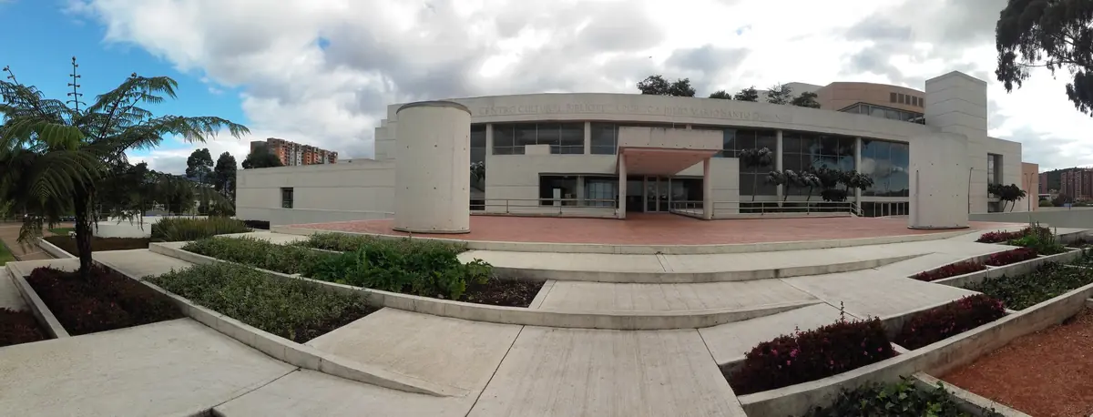 Biblioteca Pública Julio Mario Santo Domingo pan, Bogotá-Col