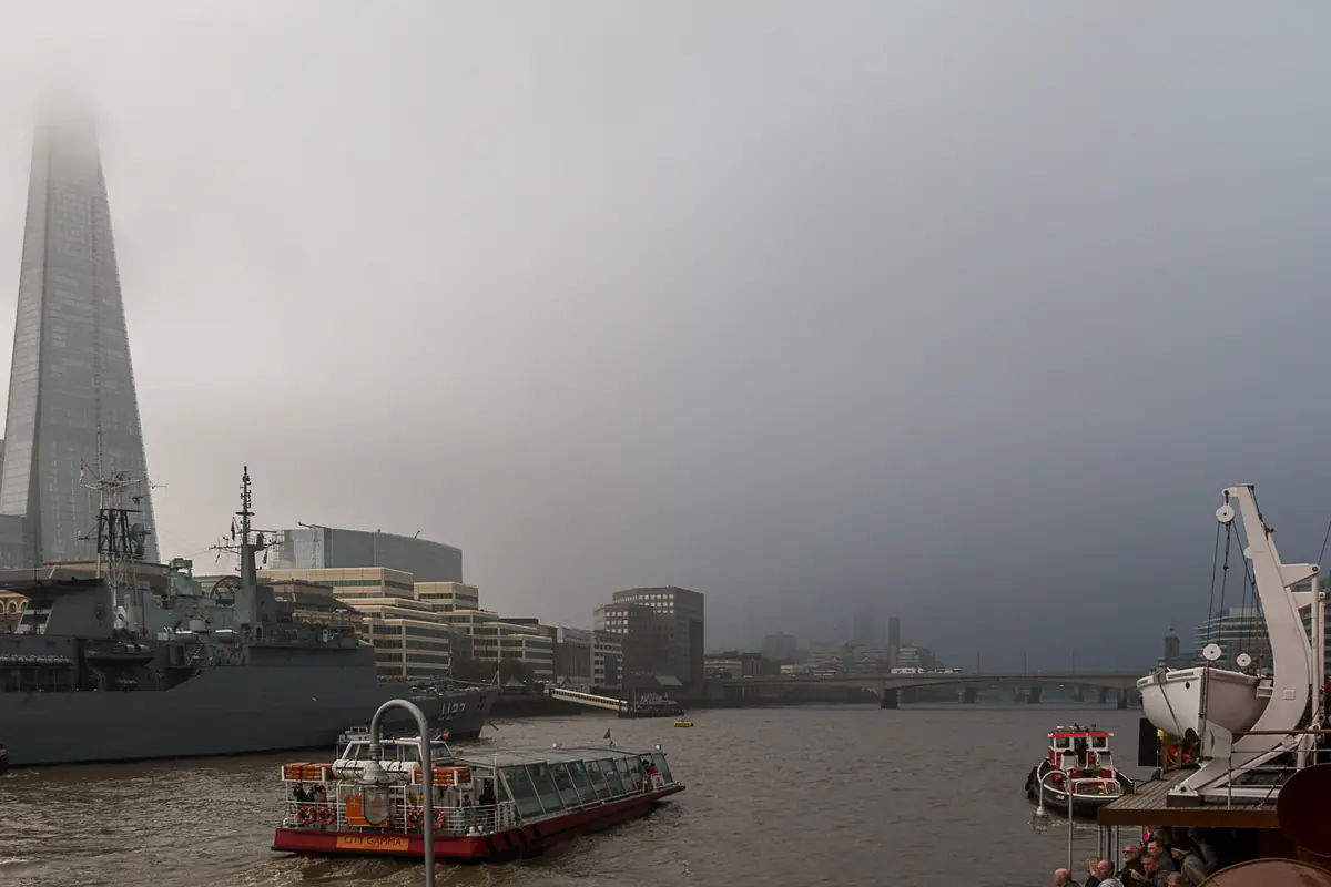 Foggy Day in London - geograph.org.uk - 4690863