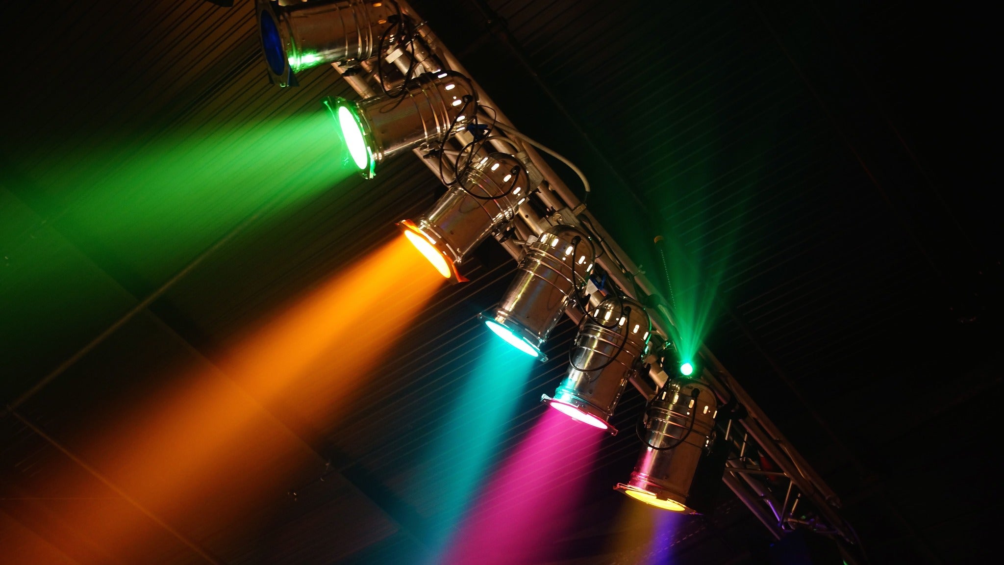 Wed 1st Jul - Stand Up Comedy Show - Big Belly Comedy Club - Teatro en London