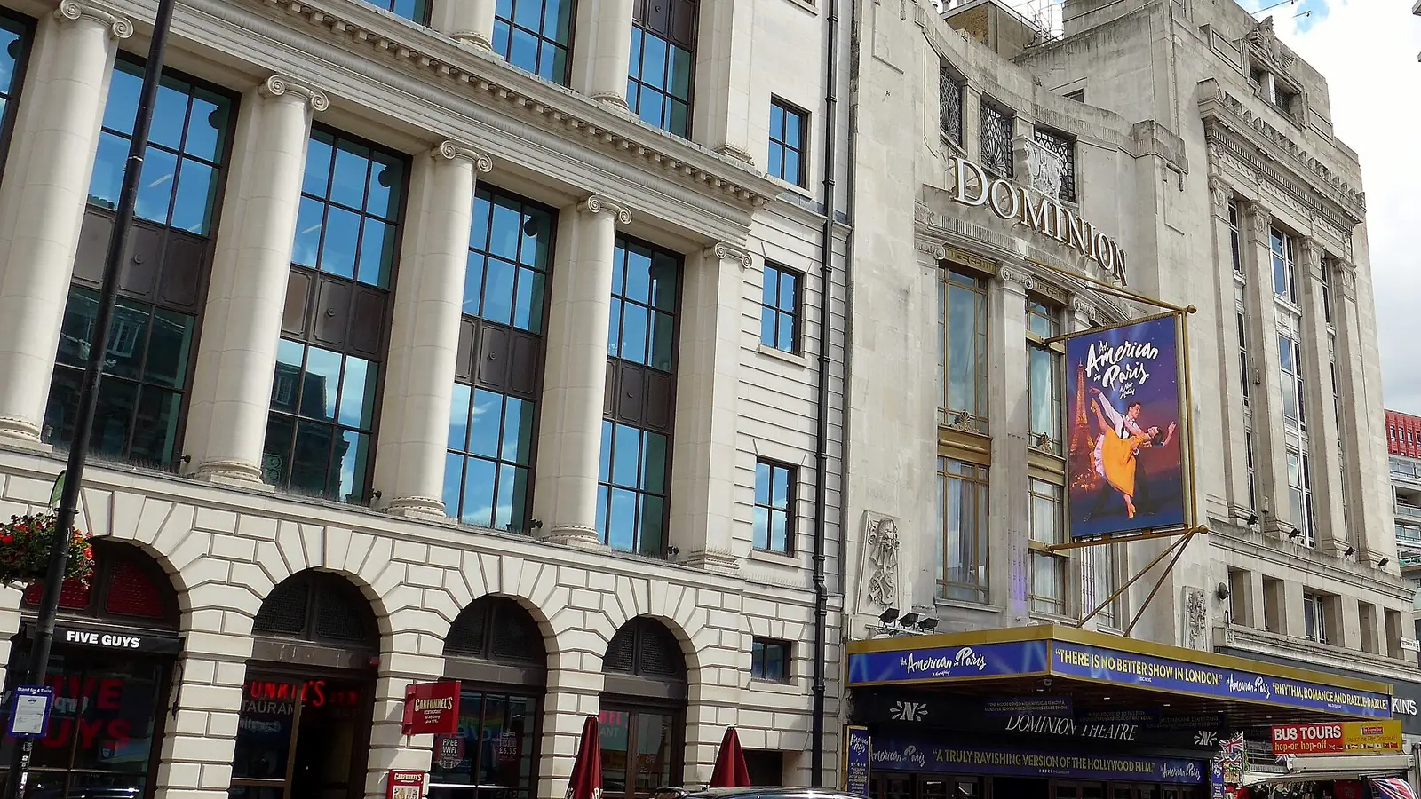 Dominion Theatre - portada