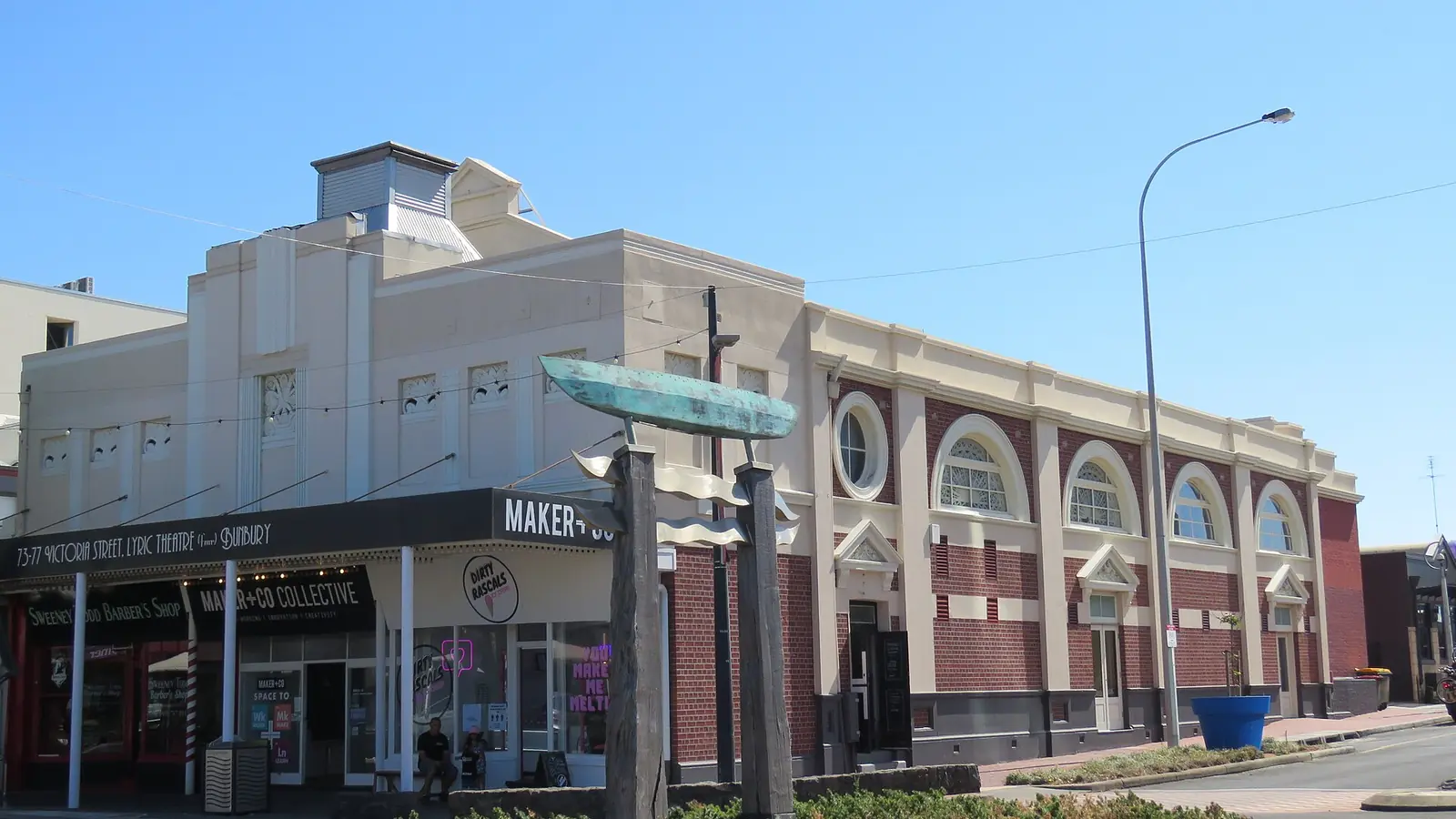 Lyric Theatre