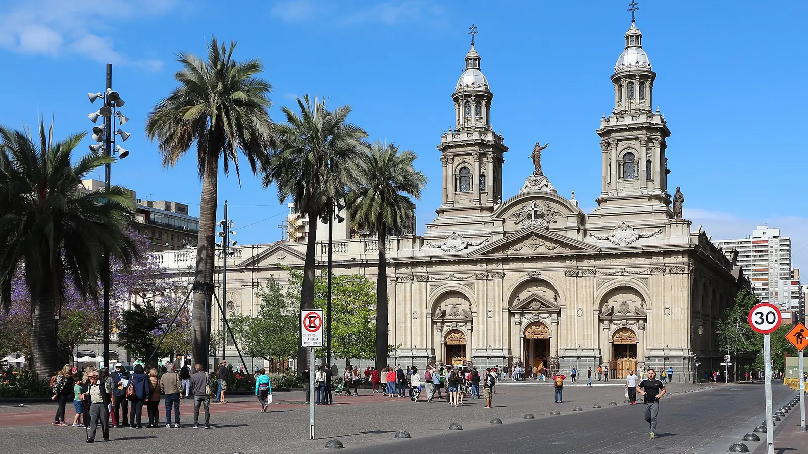 Metropolitan Santiago - portada